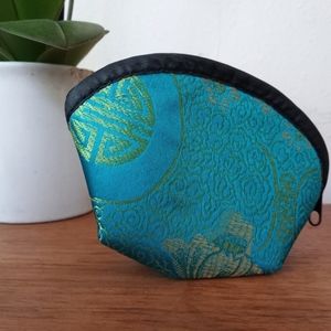 Asian Styled Silk Coin Purse